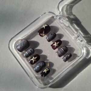Press on nail30.1.jpg Midnight Orbit 🌌