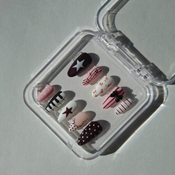 Press on nail32.3.jpg Sugar Rush 🎀