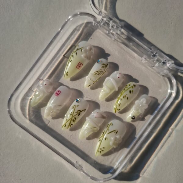 Press on nail38.1.jpg Jade Whisper 🌿